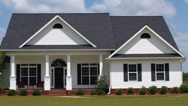 10 Easy Ways to Weatherproof Your Home for Any Season