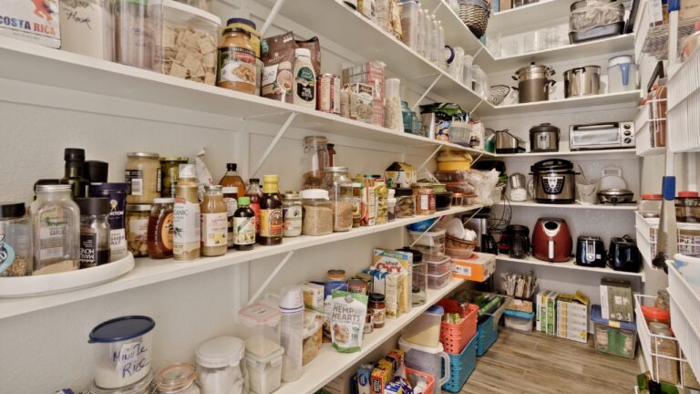 10 Things You’re Probably Storing Wrong in Your Pantry