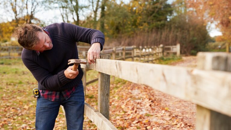 10 Signs You Shouldn’t Be the One Building That Fence