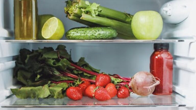 9 Ways You’re Making Fresh Food Go Bad Faster