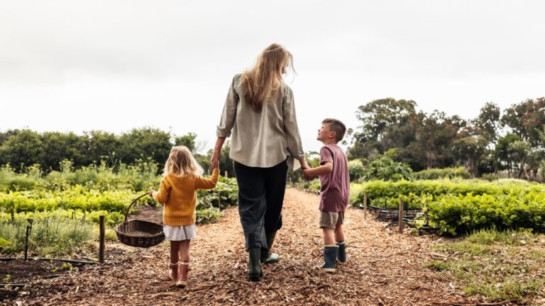 10 Reasons You’ll Be Happier Living in the Country