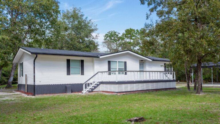 10 Ways We Made Our Mobile Home Feel Like Ours