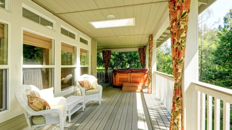 10 Things People Think Add Curb Appeal—But Don’t