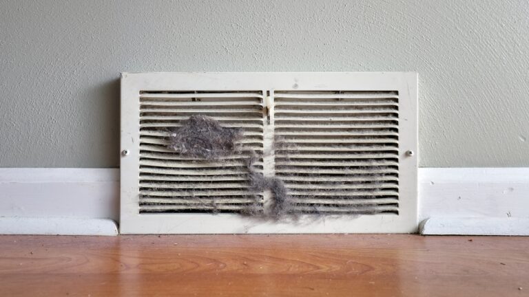 10 spots that ruin first impressions even when the house is tidy