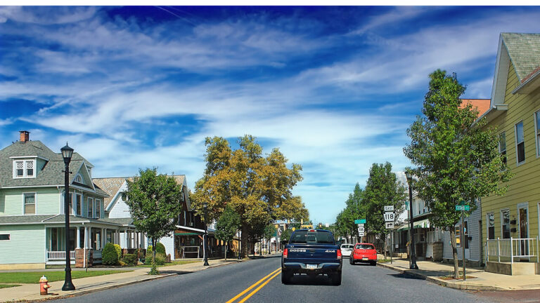 10 Things You’ll Only Notice After You Move to a Small Town