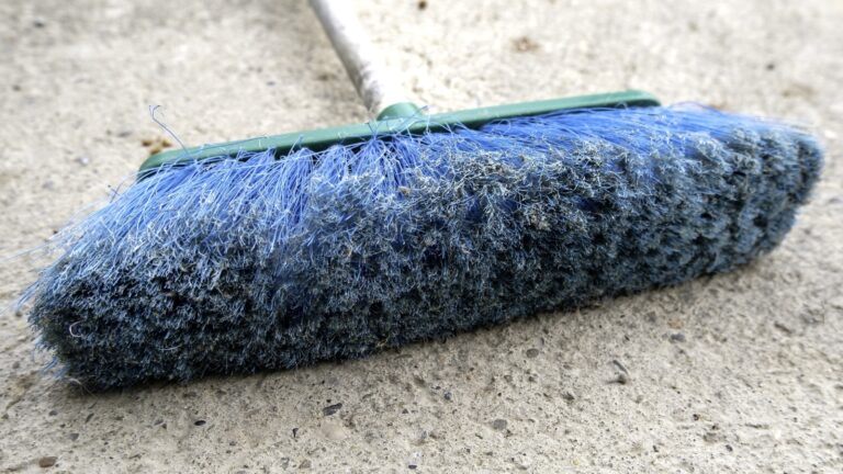 Cleaning tools that’ll break before you get $20 worth out of them