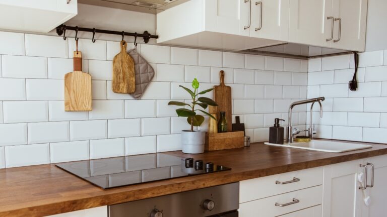 How to give your kitchen that HGTV look for less than $250