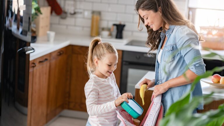 10 little routines that make mornings less chaotic