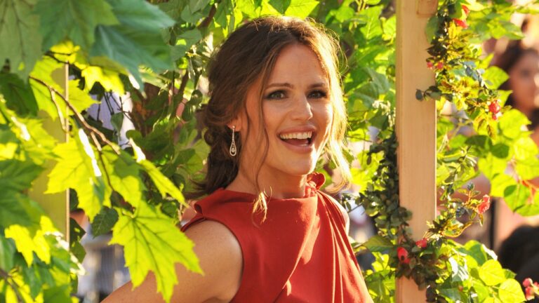 What you can learn from Jennifer Garner’s cozy Los Angeles home