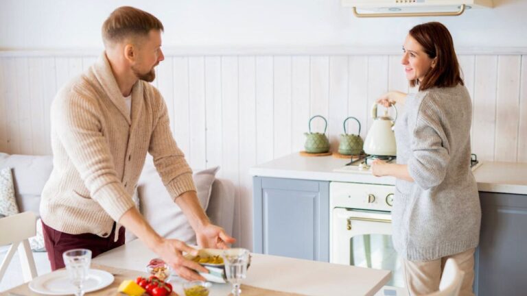 10 Habits That Keep Kitchen Counters Clear Without Trying