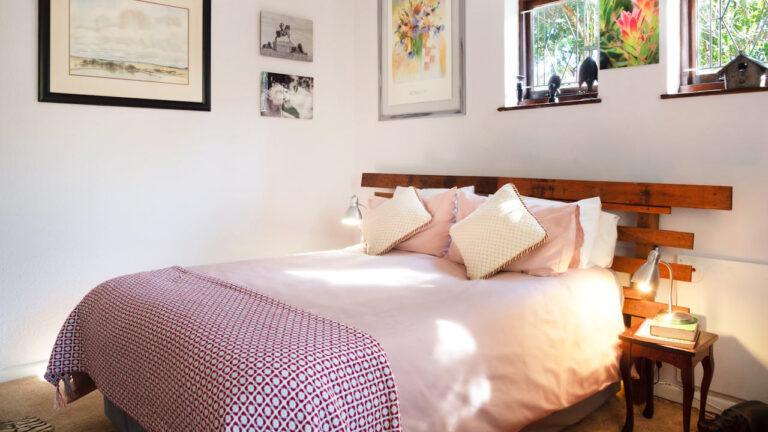 What a designer would notice in your bedroom in the first five seconds