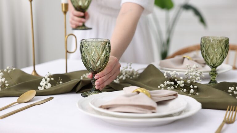 Tablescape ideas that mix thrifted and new without clashing