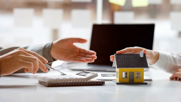 The refinance mistake people keep making when they chase a slightly better rate