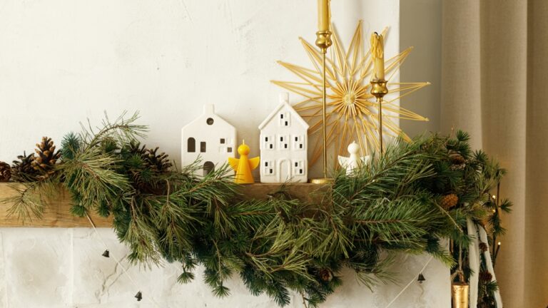 10 Holiday Decor Swaps That Make a Room Feel Finished