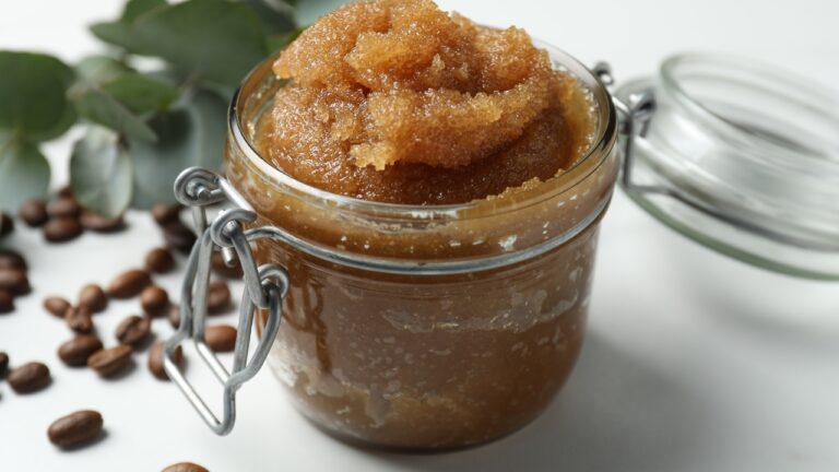 7 Homemade Gifts That Don’t Look Homemade and Are Fun to Give