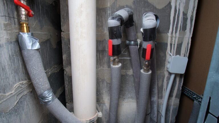 The pipe-freeze prevention move that takes 10 minutes and saves thousands