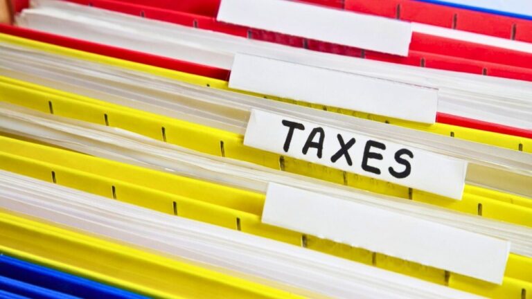 The easiest way to build a “tax-credit folder” so receipts don’t disappear by spring