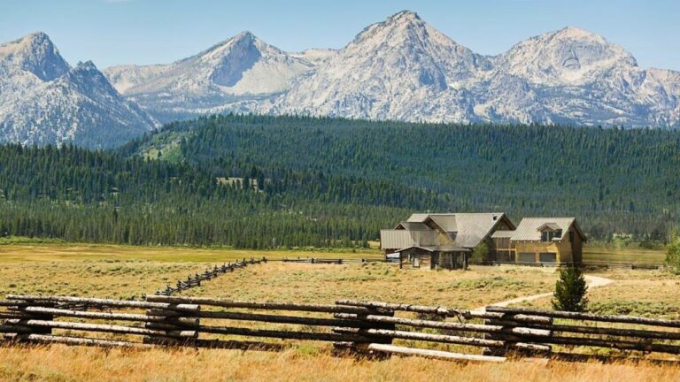 The Hollywood-filmed ranch hitting the market is a lesson in why acreage value plays by different rules