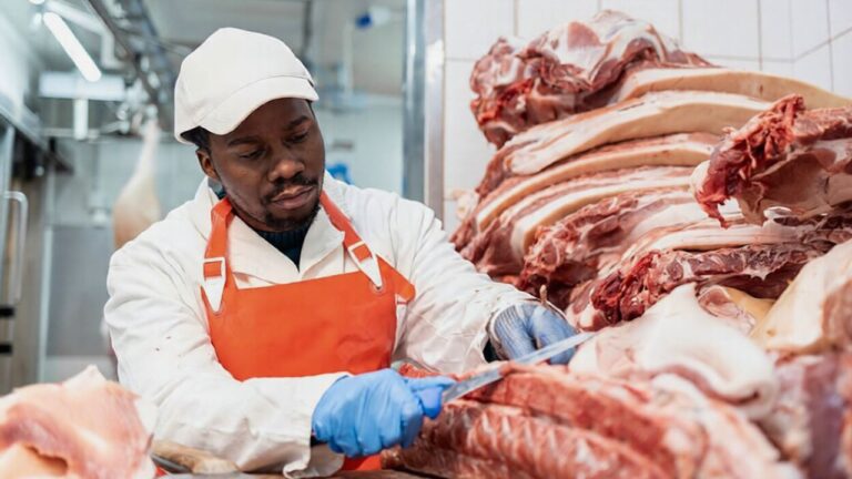 The real reason beef prices don’t drop fast, the middle steps between ranch and grocery store