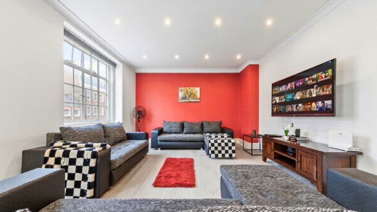 HGTV’s favorite “statement wall” idea is the first thing people regret