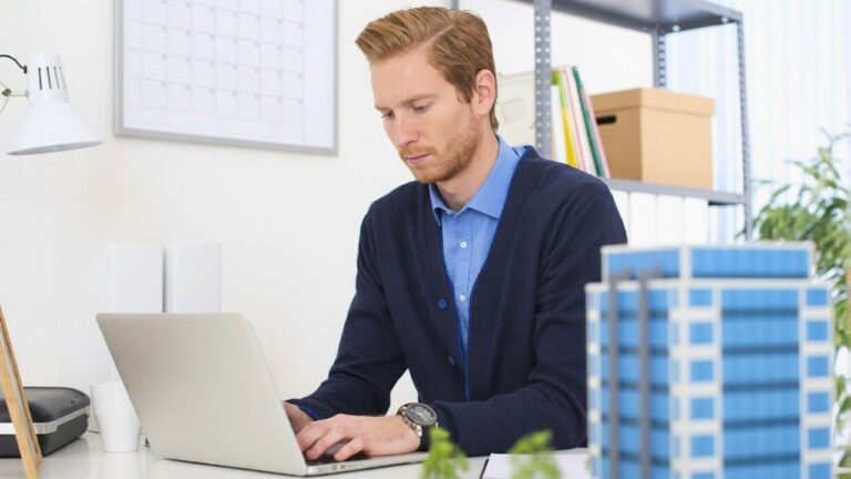 Real estate agents say they want tech that saves “brainpower,” not just money