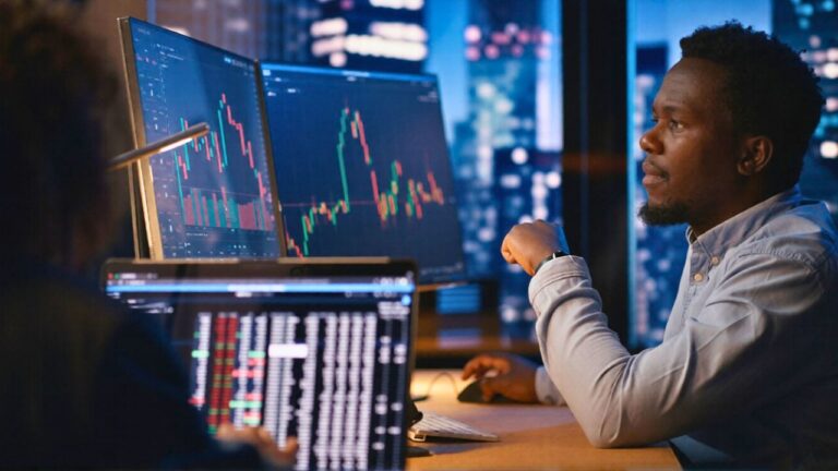 “Sell America” jitters resurface as tariff roulette drives cross-market swings