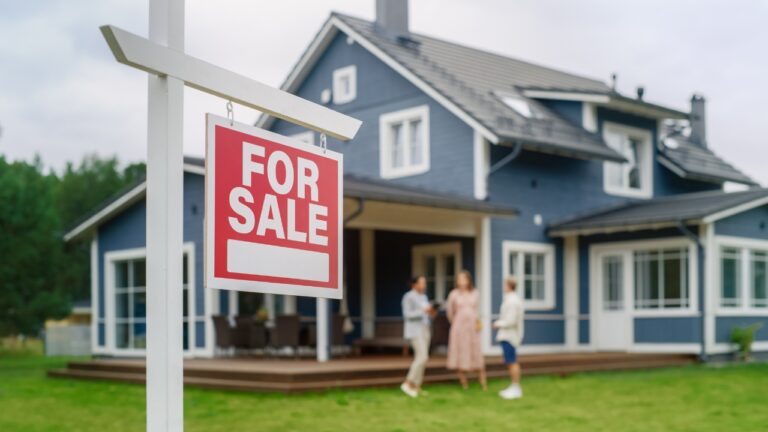 10 ways people accidentally make their house harder to sell