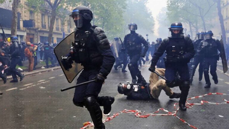 Security forces clash with demonstrators near U.S. Embassy in Baghdad