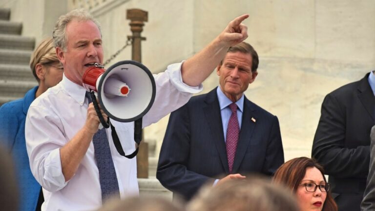 Lawmakers call for investigation after American killed in West Bank