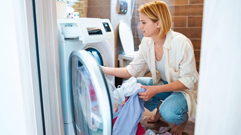 Man says he let his neighbor use his washing machine one time — and within two weeks she was messaging his ex-wife on Facebook, showing up with baked goods, and acting like she had some claim over his house, his child, and his personal life