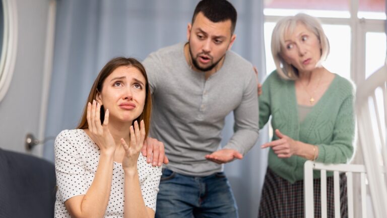 Woman says her parents gave her $600,000 toward a house — and now she feels hurt that her husband’s family will not chip in too