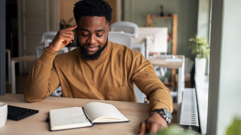Woman Says Her Coworker Kept a Journal About Her — And the Details Were Worse Than She Expected