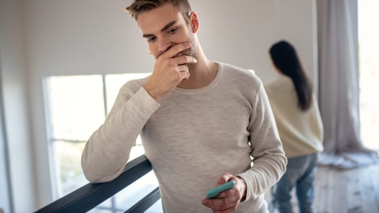 Man Says His Wife’s Family Secretly Cyberbullied Him for Years — And His Wife Knew