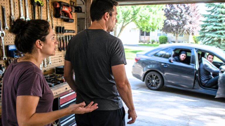 Husband Left the Garage Open for 90 Seconds — Then Two Men Pulled in and Started Eyeing His Tools