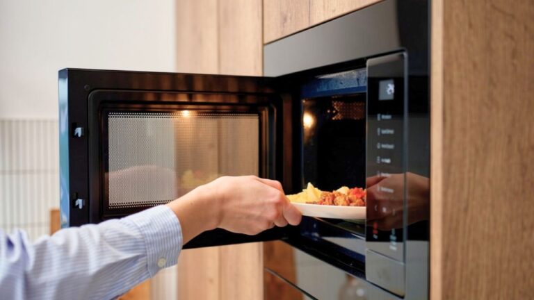 10 Kitchen Habits That Wear Out Appliances Early