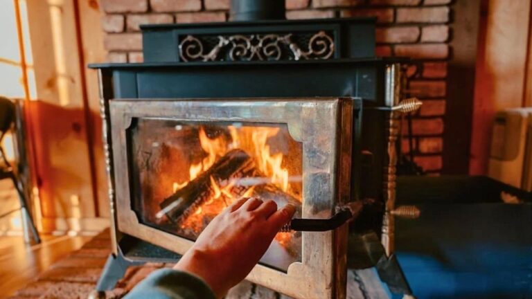 10 Places Heat Escapes a House That People Never Check