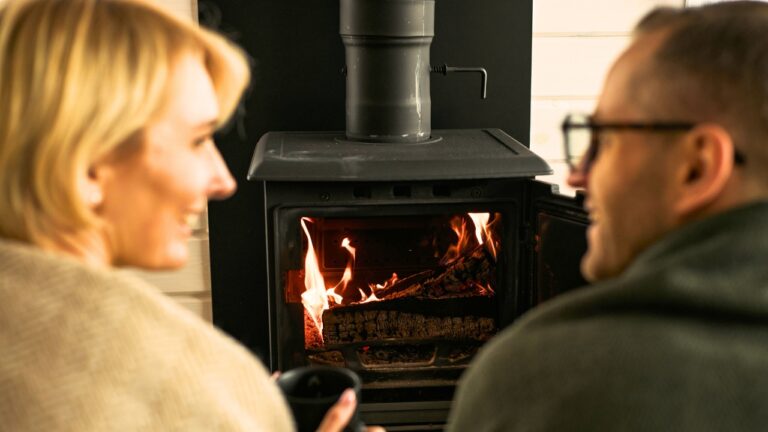 Best Firewood for Heat That Actually Lasts Overnight