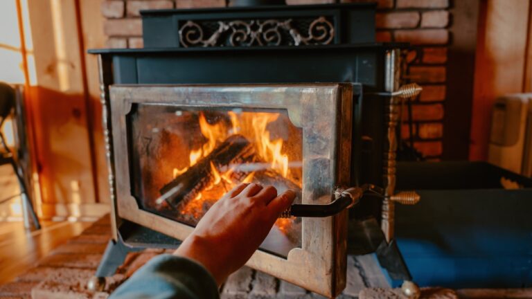 Best Wood Stoves for Heating a Whole House